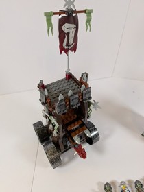 LEGO Castle: Tower Raid (7037) 99% complete