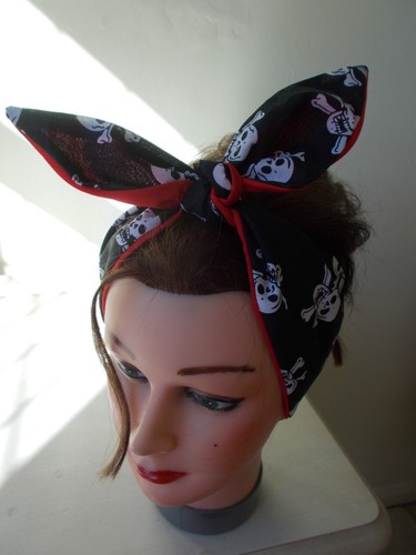 Black Red Bandana Crâne et Crossbones Tête Écharpe Cheveux Bande Halloween Pirate