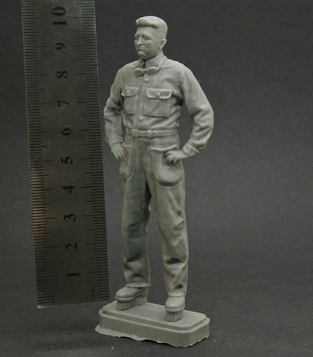 1//18 Enzo Ferrari resin figure NorthStarModels
