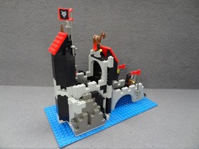 NO GHOST Lego 6075 Complete Wolfpack Tower 1992 90s Royal Knights Minifigs Group