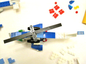 Lego Designer 4098 High Flyers Set (2003) Makes 34 Creations 100% COMPLETE