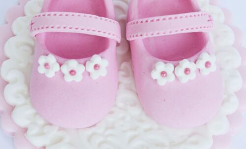 booties Christaening cake topper Edible baby shoes Edible shoes