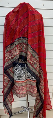 Limelight Readymade Kurta con colección verano de chifón Dupatta césped