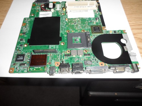 DV2600 DV2500 HP 448596-001 DV2000 Intel Motherboard V3000 Series Socket 479