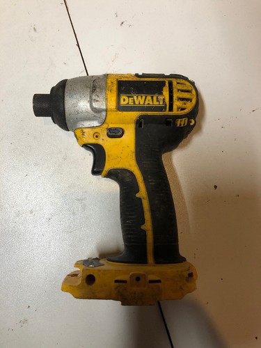 Dewalt DC827 Cordless Impact Driver