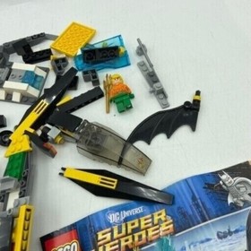 LEGO 76000 Super Heroes Arctic Batman vs. Mr. Freeze Aquaman on Ice Incomplete