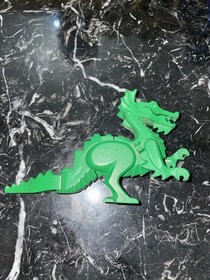LEGO Green Dragon Minifigure - Vintage Castle 9376 6076 6056 6082 6087 6037 A