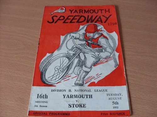 Yarmouth v Stoke programme dated 5-8-1952. 506
