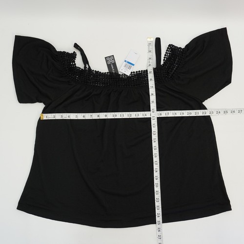 Cable /& Gauge Womens Top Crochet Trim Cold Shoulder Short Sleeve Blouse Black