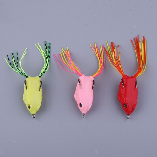 5x Topwater Frog Fishing Lockt Lebensechte 3D Augen Für Bass Pike Snakehead