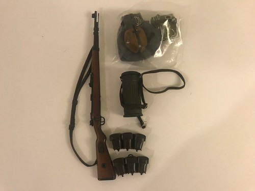 DID//DRAGON//TOY CITY//ALERT LINE 1//6 WW2 GERMAN KAR 98K RIFLE SET WOOD//METAL