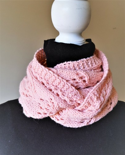 Knitting PATTERN Striking Tulip Skinny Scarf Trendy Modern Cowl Wrap Headband