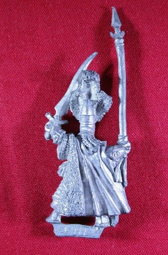Wahammer WFB citadel metal 1992 high elf Standard bearer 3