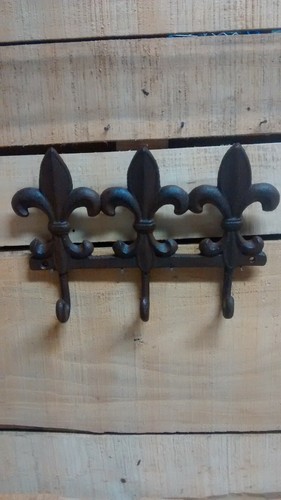 1 Cast Iron FLEUR DE LIS TRIPPLE hook Coat Hat Rack Towel