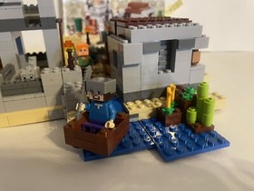 LEGO Minecraft: The Desert Outpost (21121) (SEE DESCRIPTION)