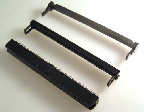 FC-50P IDC Ribbon Cable Connector Notched Header Socket /& Strain Relief MBH004b