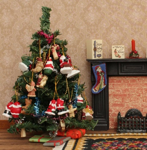 CASA delle Bambole Natale calza Kit Casa delle Bambole Miniature NEEDLEPOINT Cross Stitch