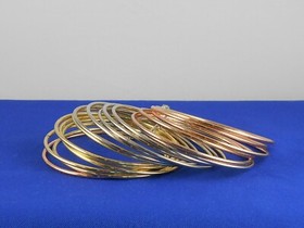 Jessica Simpson Polished Tri Tone Neo Geo 18 Piece Bangle Bracelet Set $38