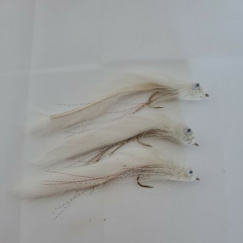 Fly Fishing Bass/Pike/Trout Top Water Deer Hair Fly Waterpup White Size 4 Pkg 3 
