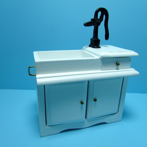 Dollhouse Miniature Kitchen Wet Sink with Pump in White ~ T5074