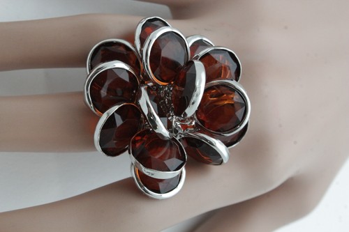 Women Silver Metal Ring Fashion Jewelry Knuckle One Size Band Brown Beads Flower