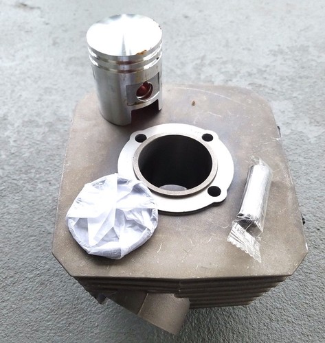 *** MOTORCYCLE CYLINDER KIT MINSK 125 CILINDRO COMPLETO ***