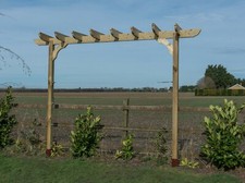 Wooden Corbel Single Beam Pergola, Plant Climbing Screen Arbour - Sculpted Brace