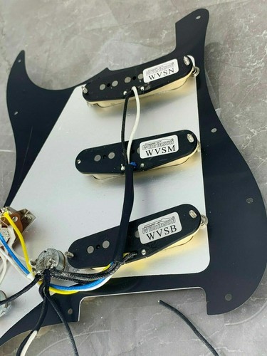 Schlagbrett Komplette für Stratocaster Wilkinson in Schwarz Farbe