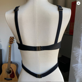 RARE Agent Provocateur Black Mazzy Strappy Bikini Top AP 4 M indah skims bandage