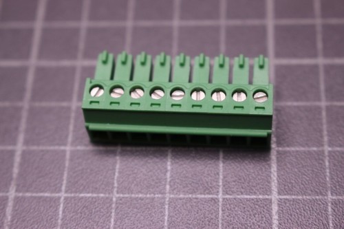 Stecker PHOENIX CONTACT MC1,5 //9 ST-3,81 160V 8A