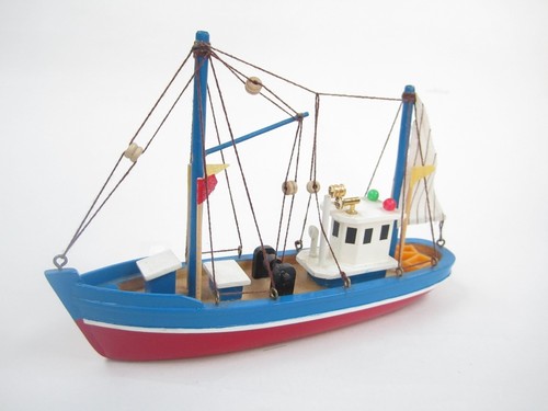Build Your Own Fishing Boat Wooden Model Ship Blue Dolphine Starter Boat Kit