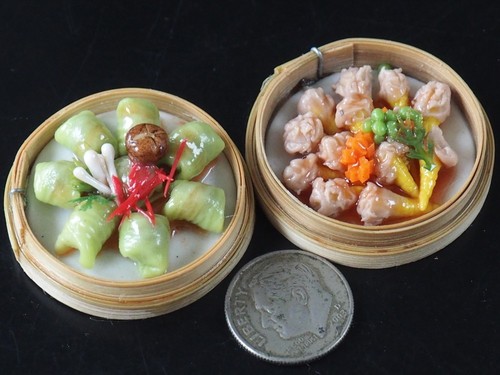 1:6 Dollhouse Miniatures Chinese Steamed Dumplings Barbie Blythe Toy Food A005