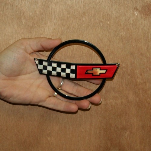 C4 Corvette Crossed Flag Metal Magnet Emblem Art 5/" x 3/" 84-90 PhotoSteel