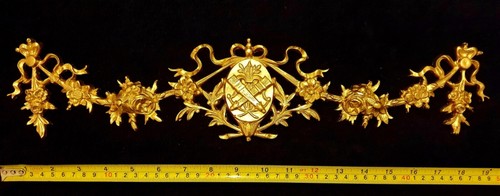 DECORATIVE MOULDING FRENCH ANTIQUE GOLD GILT OR WHITE RESIN WALL DECORATION