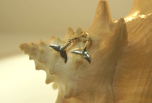 15.5MM SOLID 14K YELLOW GOLD SHINY HAWAIIAN WHALE TAIL DANGLY LEVERBACK EARRINGS