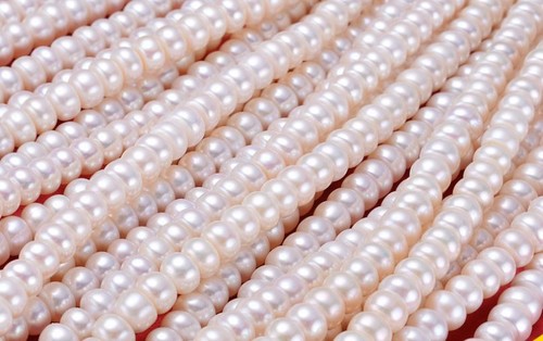 + WHITE FRESHWATER PEARL Cocarde Loose Beads 8x9mm 15/" AAA
