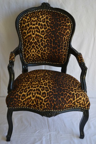 LOUIS XV ARM CHAIR FRENCH STYLE CHAIR VINTAGE FURNITURE LEOPARD BLACK WOOD