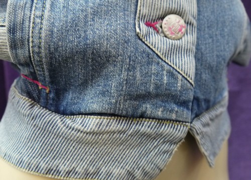 NEW AUTHENTIC WOMEN ROCAWEAR JEAN JACKET