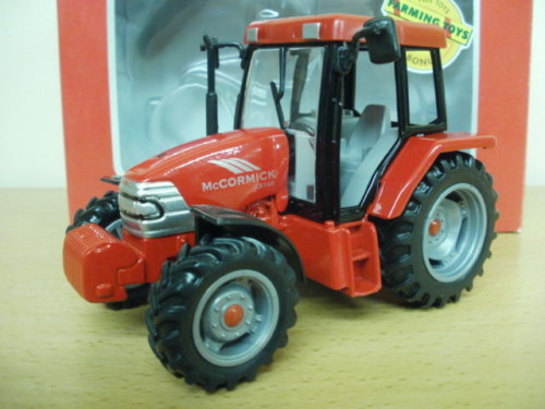 Mc Cormick cx 100 Traktor,rot-schwarz,1:32,Cerberus,ovp