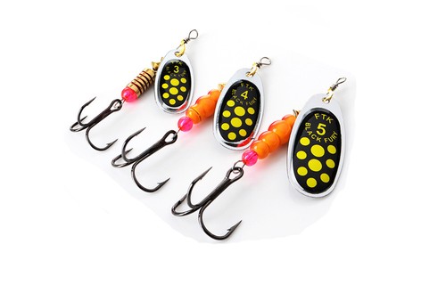 Spinner Kunstköder Spinnfischen Raubfischköder Barsch Hecht