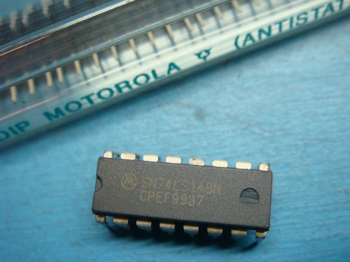 5 MOTOROLA SN74LS148N 74LS148 Encoder 8-to-3 Priority Bipolar 16 PIN DIP