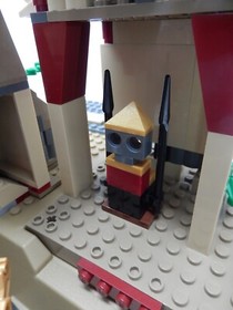 Lego 7627 Temple of the Crystal Skull Indiana Jones 100% Complete