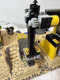 LEGO Town World City Coast Guard Set #7047 - Coast Watch HQ - 100% Complete