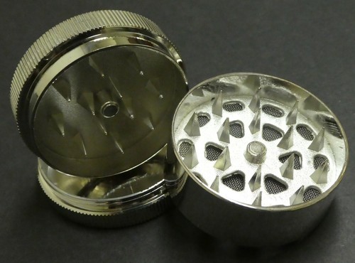 Details about / 1.75/" Large Grinder Herb Spice Tobacco 3 Piece Crusher Metal Smoke Heart Herbal