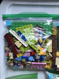 Pre-owned Lego Friends. 3189. Heartlake Stables Manual Complete no box