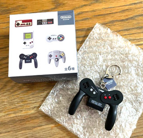 Nintendo Museum Kyoto Virtual Boy Controller Keychain Game Hardware Collection