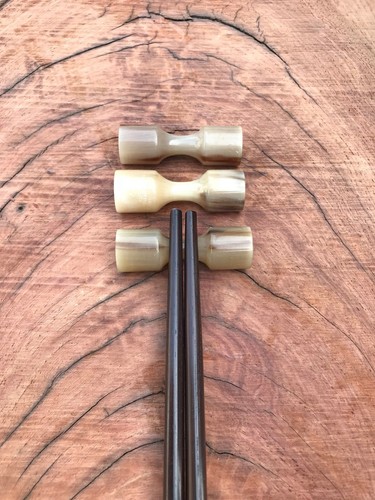 Handmade rosewood chopstick with mother of pearl inlaid and horn rest