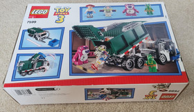 LEGO Toy Story: Garbage Truck Getaway (7599) - Retired - 402 pieces