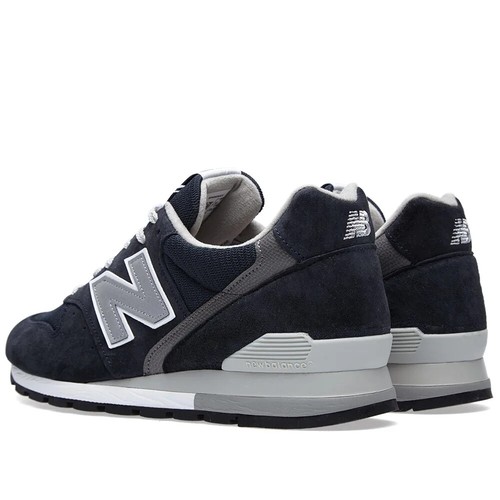 New Balance Classic 996 Navy Made in USA White Encap Rare Suede running M996NAV