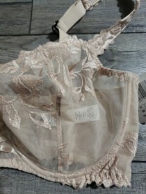 Aubade TM Softessence Balconette Bra, Underwire Sz 32G Skin